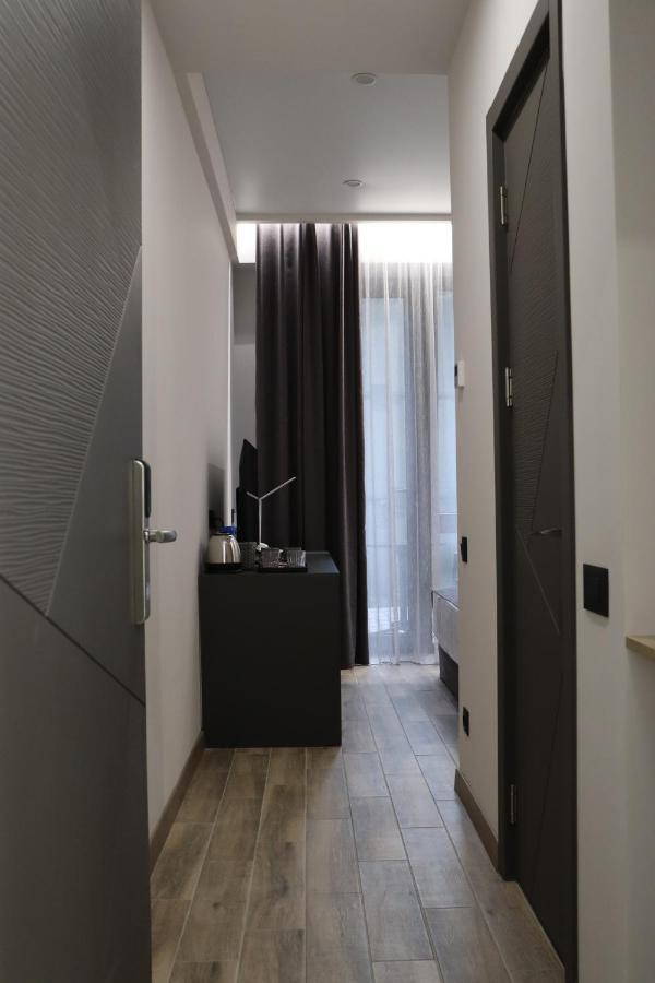 Orion Aparthotel エレバン エクステリア 写真