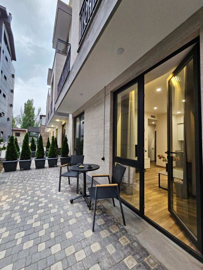 Orion Aparthotel エレバン エクステリア 写真