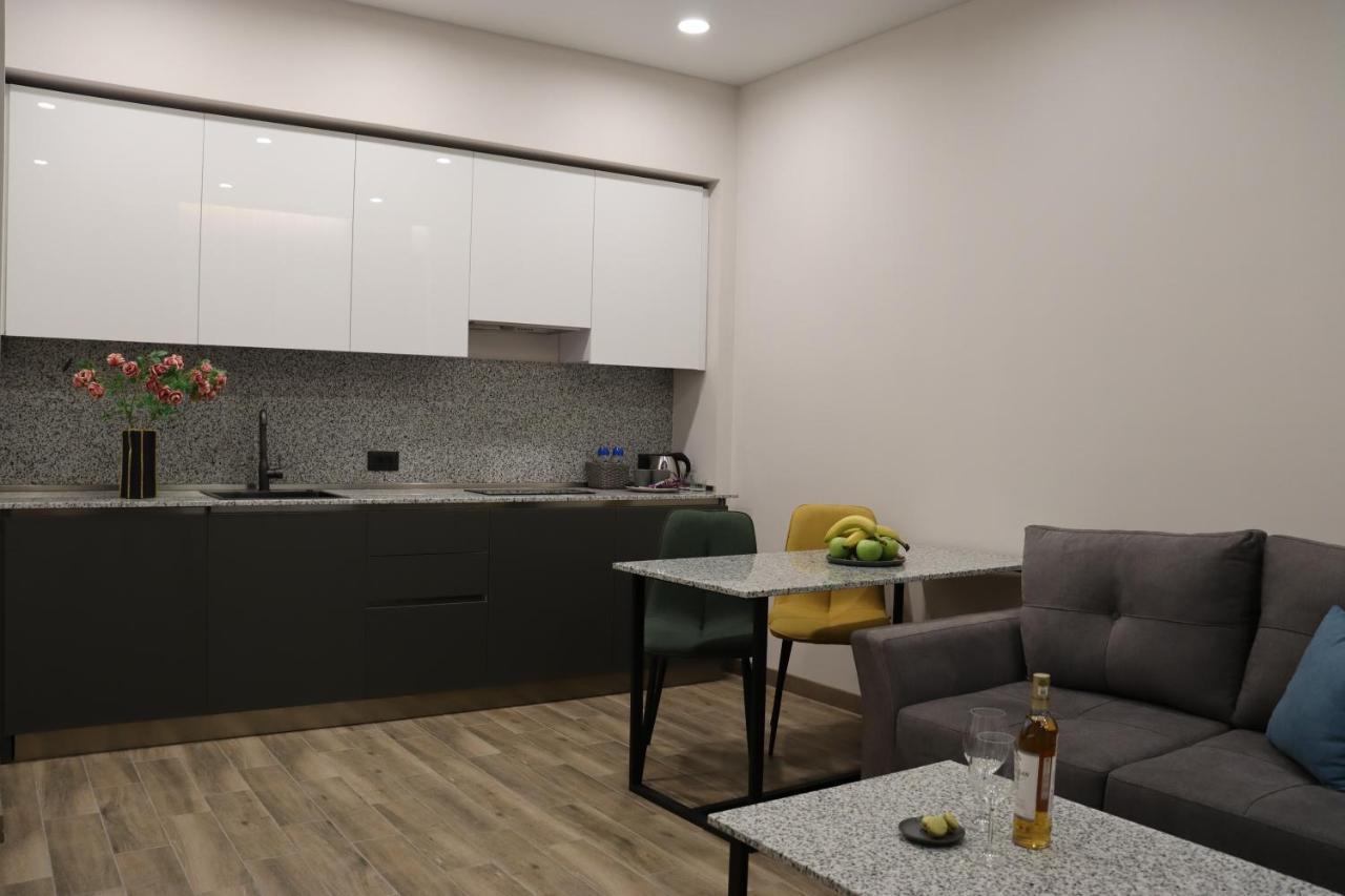 Orion Aparthotel エレバン エクステリア 写真